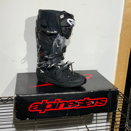AlpineStars Tech 7 boots - Size US 10/EU 44.5
