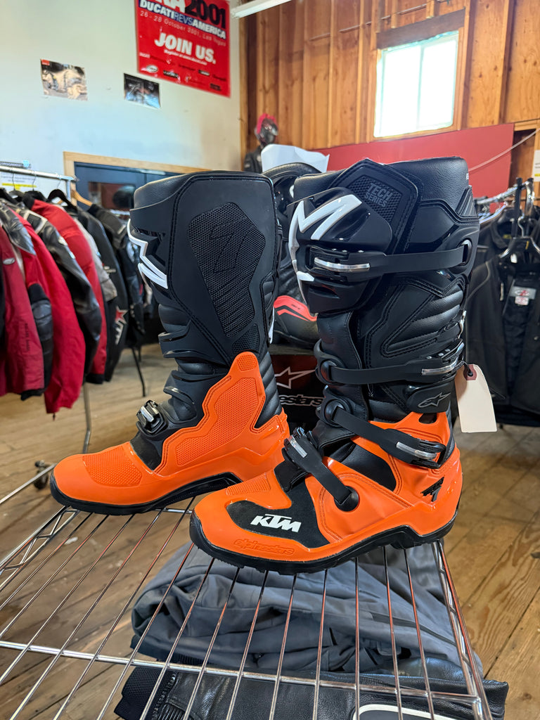 KTM boots
