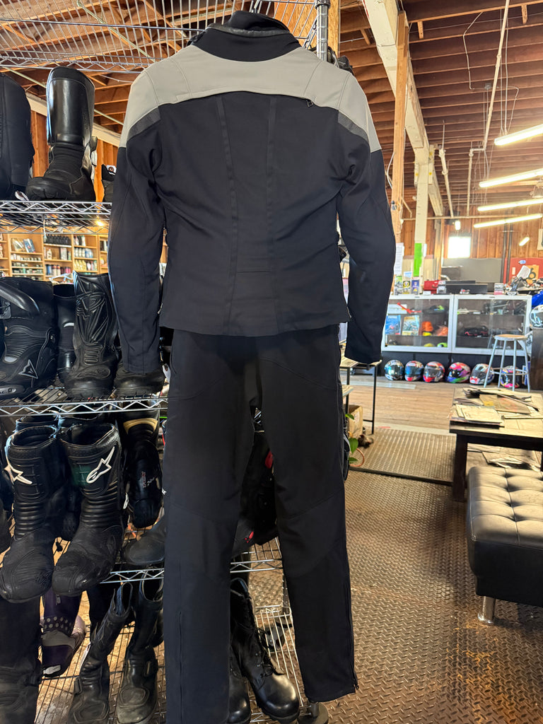 Dainese women’s suit