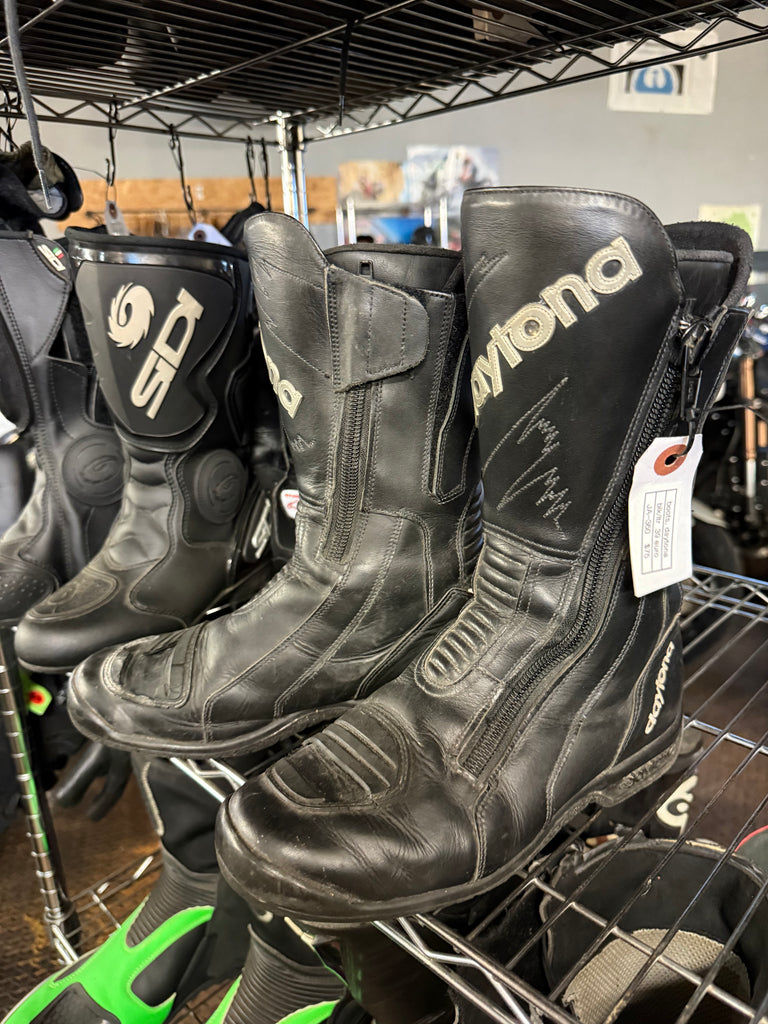 Daytona boots