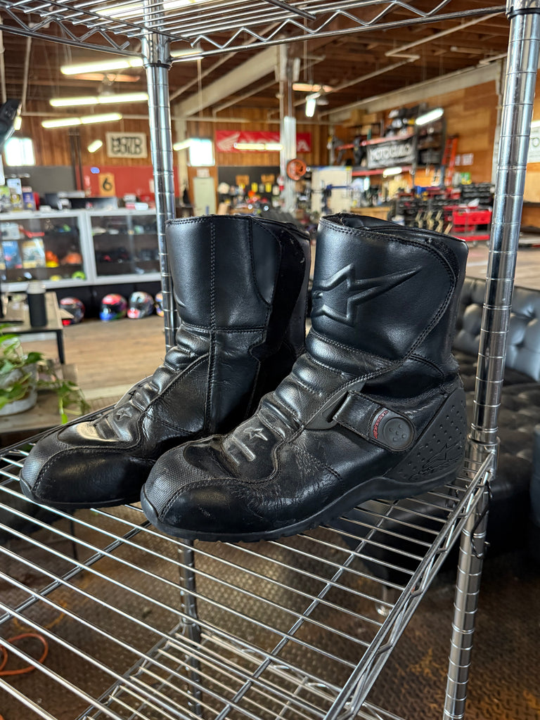 Alpinestars boots