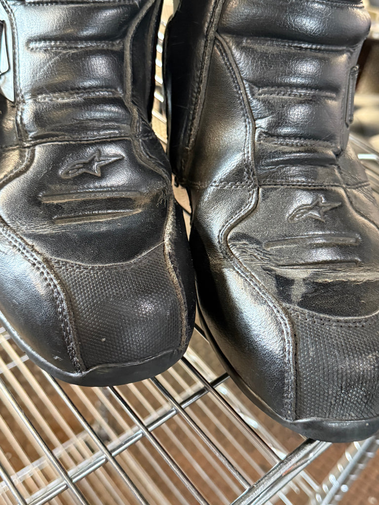 Alpinestars boots
