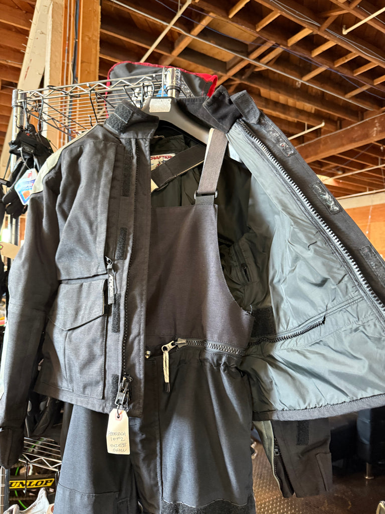 Aerostich 2 piece Roadcrafter